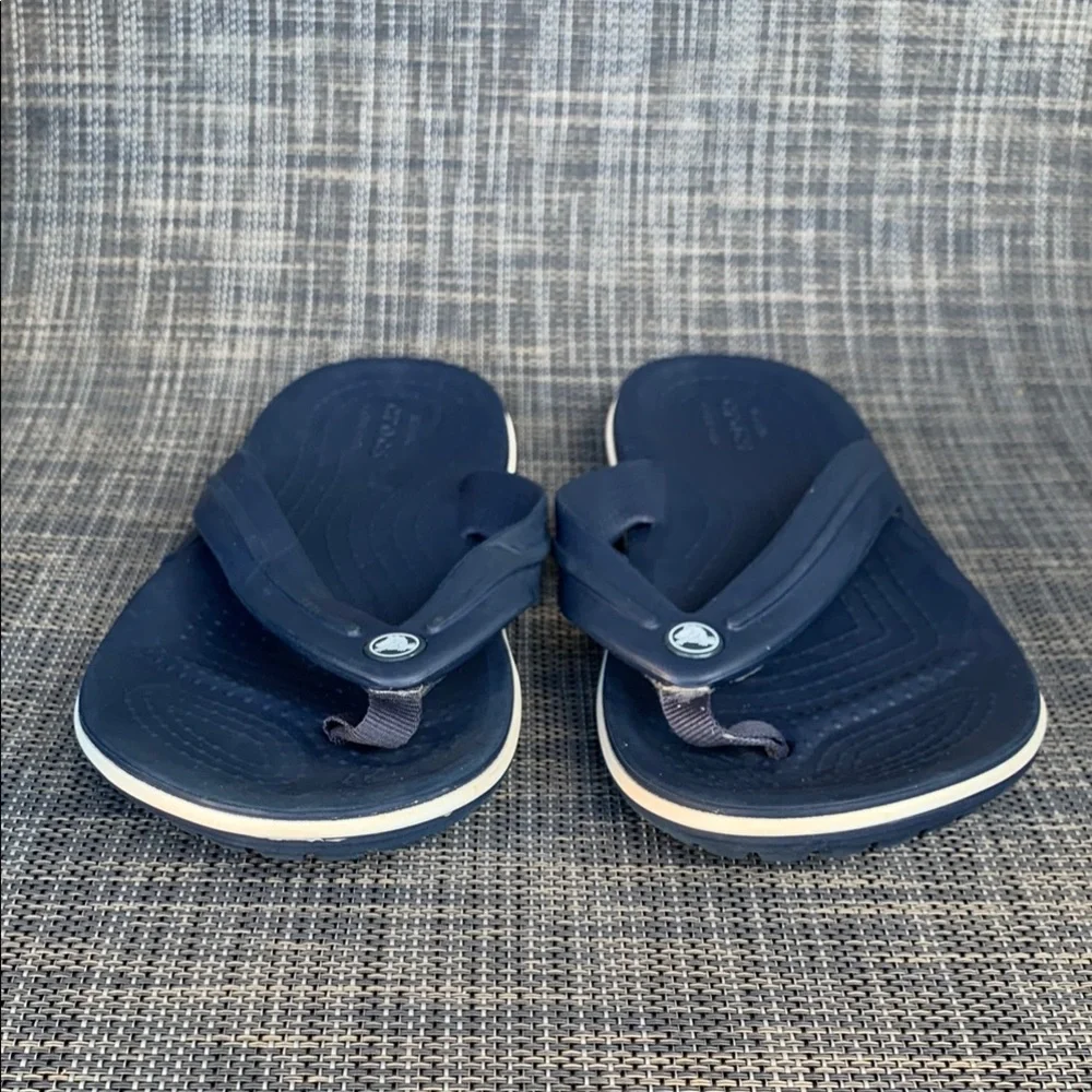 CROCS Kids Classic Flip Flops Sandals Navy Blue Unisex Youth size 3